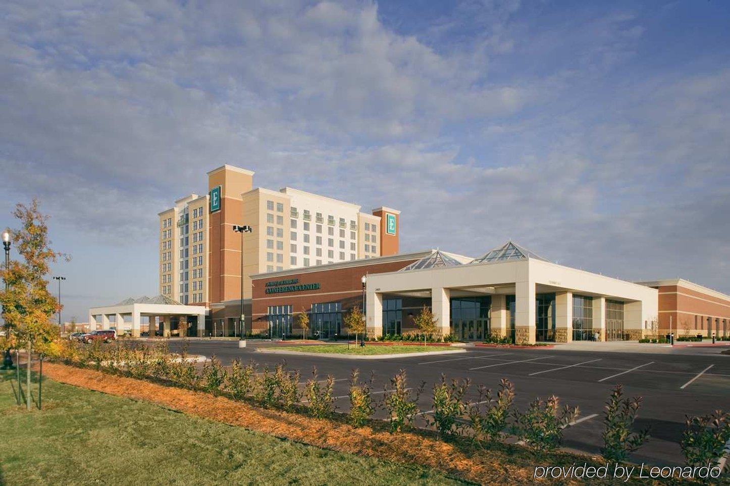 Embassy Suites By Hilton Norman Hotel & Conference Center Exterior foto